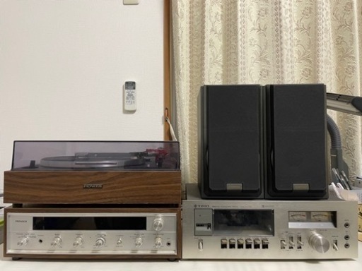 【お取引相手決定】【すぐ使える】レコードプレーヤーセット