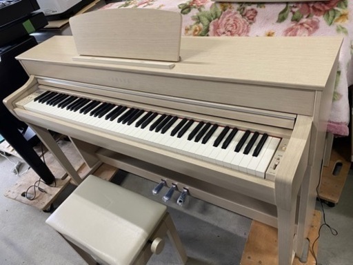 超お薦め品‼️現行機種‼️YAMAHA電子ピアノ クラビノーバ CLP-735WA 2021年