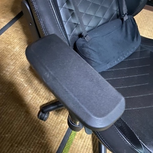 noblechairs EPIC ゲーミングチェア
