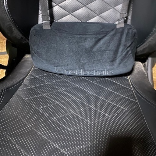 noblechairs EPIC ゲーミングチェア