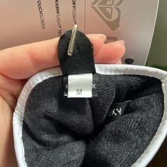 ROXY 防寒手袋の画像