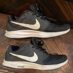 NIKE（ナイキ） スニーカー　ダウンシフター 7