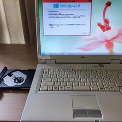 FUJITSU  ノートパソコンの画像