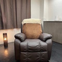 スタッフ募集✨経験者・未経験者歓迎‼️WワークOK/髪色自由/制服貸与✨の画像