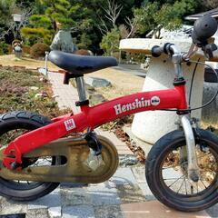 自転車の練習用に変身バイクです🚴ストライダー