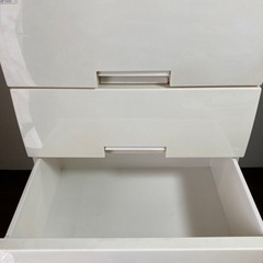 4段ウッドトップチェストの画像