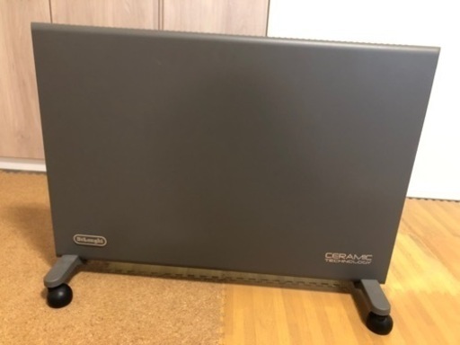 デロンギ　コンベクターヒーター