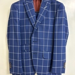 【美品】メンズオーダーメイドスーツ 3ピースイタリア高級生地使用 美品】メンズオーダーメイドスーツ 3ピースイタリア高級生地使用