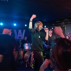 B'zコピーバンドのキーボディスト募集してます♫