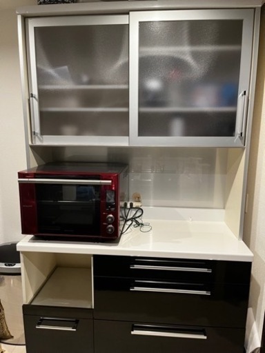 [購入者決定の為、受付終了] ☆レア パモウナ オーダー品　鏡面　レンジボード　食器棚