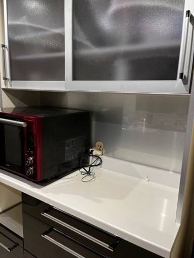 [購入者決定の為、受付終了] ☆レア パモウナ オーダー品　鏡面　レンジボード　食器棚