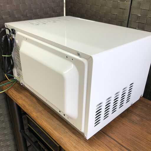 ２０２１年製　ヤマゼン　単機能電子レンジ［１８Ｌ／フラット庫内］　YRL-F180-