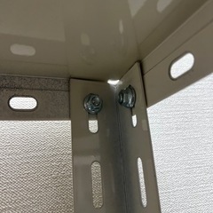 白スチールラックの画像