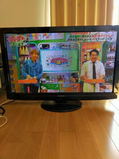(中古　傷あり)　Panasonic　テレビ　2010年製　42型