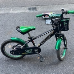 子供自転車　瞬足　16インチ（くらい）