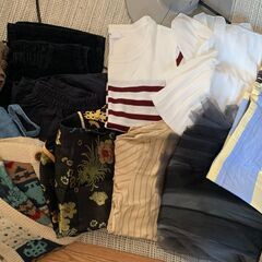 洋服を譲ります（再投稿）