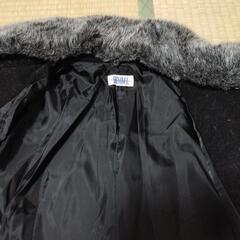 ファー付きコートの画像