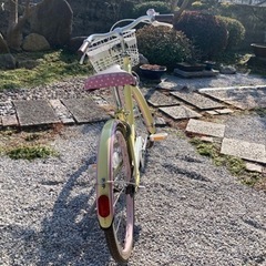 子供用自転車20インチの画像