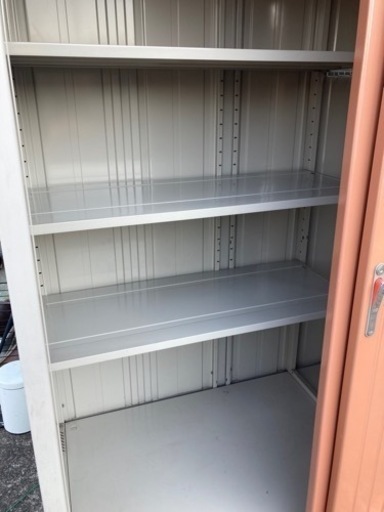 TAKUBO 物置　大型　中古品