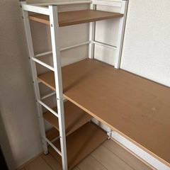 学習机収納棚付きの画像