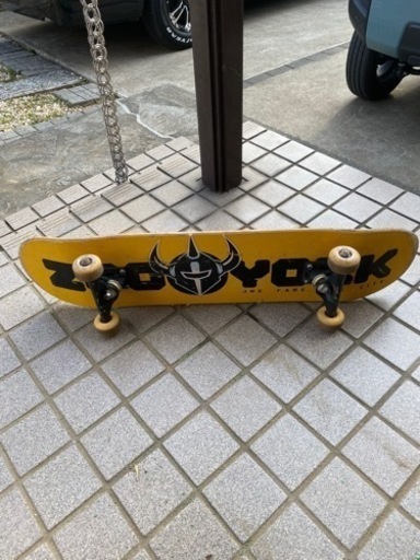zooyork スケボー