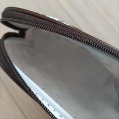 未使用☆シックな花柄！オシャレなポーチの画像