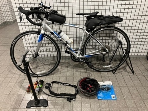 引き取り限定　ジャイアント  自転車　CONTEND 定価13万円