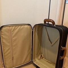 【LANCEL】ブランドスーツケース黒★ ランセルブラック（機内持ち込み可能サイズ） キャスターショッピングカート台車の画像