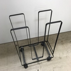K2302-779 ダンボールストッカー