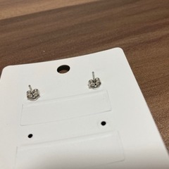 中古ピアスの画像