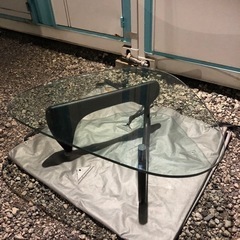 イサムノグチ   ガラステーブル　