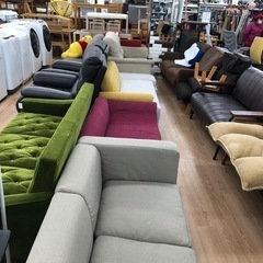 ☆GJ206山口県下松市より オールドカリモク 1人がけソファ　モケットグリーン ☆GJ206山口県下松市より オールドカリモク 1人がけソファ モケット