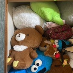 すみっコぐらしやリラックマなどのぬいぐるみ