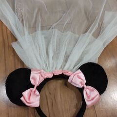【受け渡し予定者予定】ディズニー　カチューシャ　ミニー
