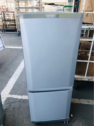 5KM 以内配送無料　三菱 146L 2ドア ノンフロン冷蔵庫 MR-P15Z-S シルバー