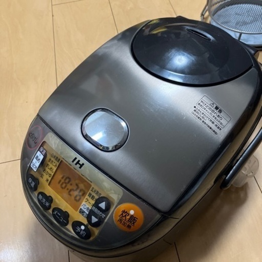 炊飯器譲ります。5合炊き