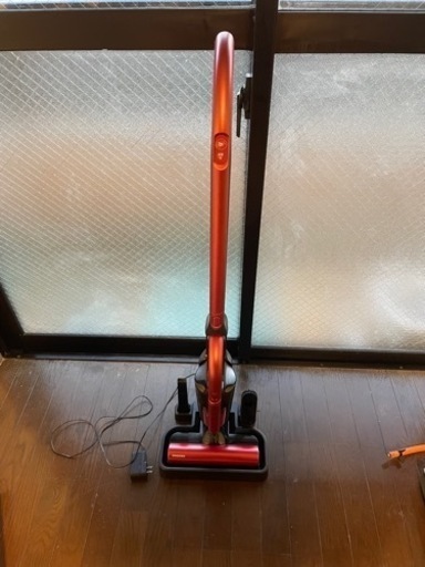 【お話中】TOSHIBA スティックワイヤレス掃除機