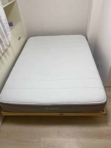 ダブルベッド　マットレスフレーム(お引き取りに来ていただける方限定)
