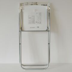 3/12日までに引取り希望　IKEA　GUNDE グンデ 折りたたみチェア, ホワイト　500円　未開封新品　岡崎　安城　豊田　刈谷　蒲郡市　豊橋市　豊川市　西尾市　知立市　幸田町の画像