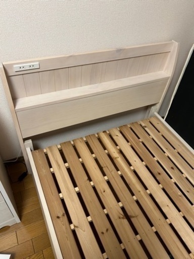シングルベッド