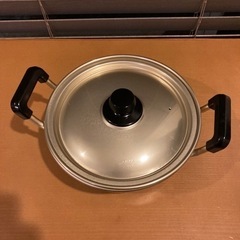 アルミ両手鍋　18 cm  アカオアルミ　日本製