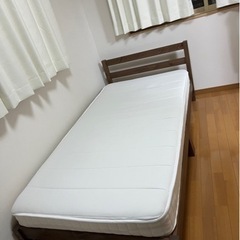 【受け渡し者決定】ニトリ　シングルベッドマットレス付き