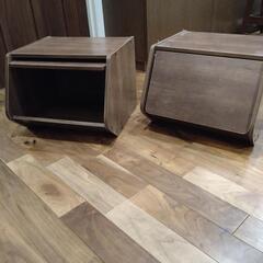 扉付きカラーボックス2個の画像