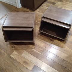 扉付きカラーボックス2個の画像