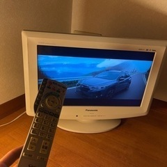 小型テレビ