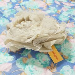 新品 コサージュ ライトベージュ ワールド系-Rose Mignonの画像