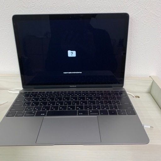 MacBook