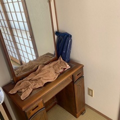 ドレッサー　鏡台