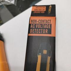 ほぼ未使用　電源テスターペンＭ１００　簡易的な電気器具のコンセント、コード漏電確認に。の画像