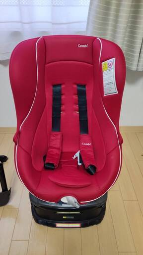 Combi コンビ ゼウスターン ユーロ チャイルドシート CV-ETY 回転式 ベビー 新生児　江別／札幌近郊